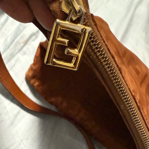 Authentic Fendi Messenger Bag - Picture 6 of 11